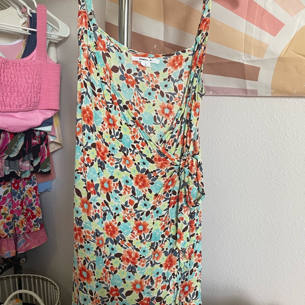 O’NEILL wrap dress